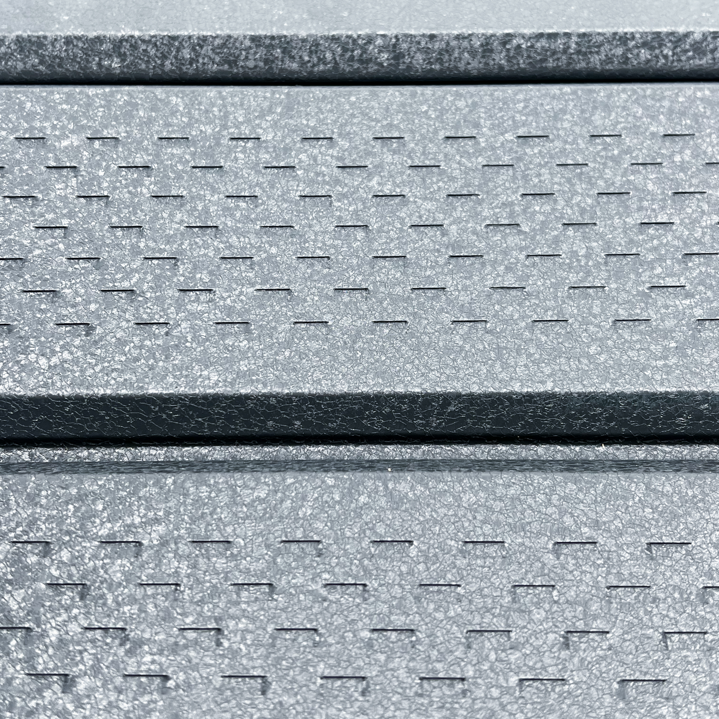 Lambriu Metalic Perforat Saturn, Gri Perlat RAL 7024