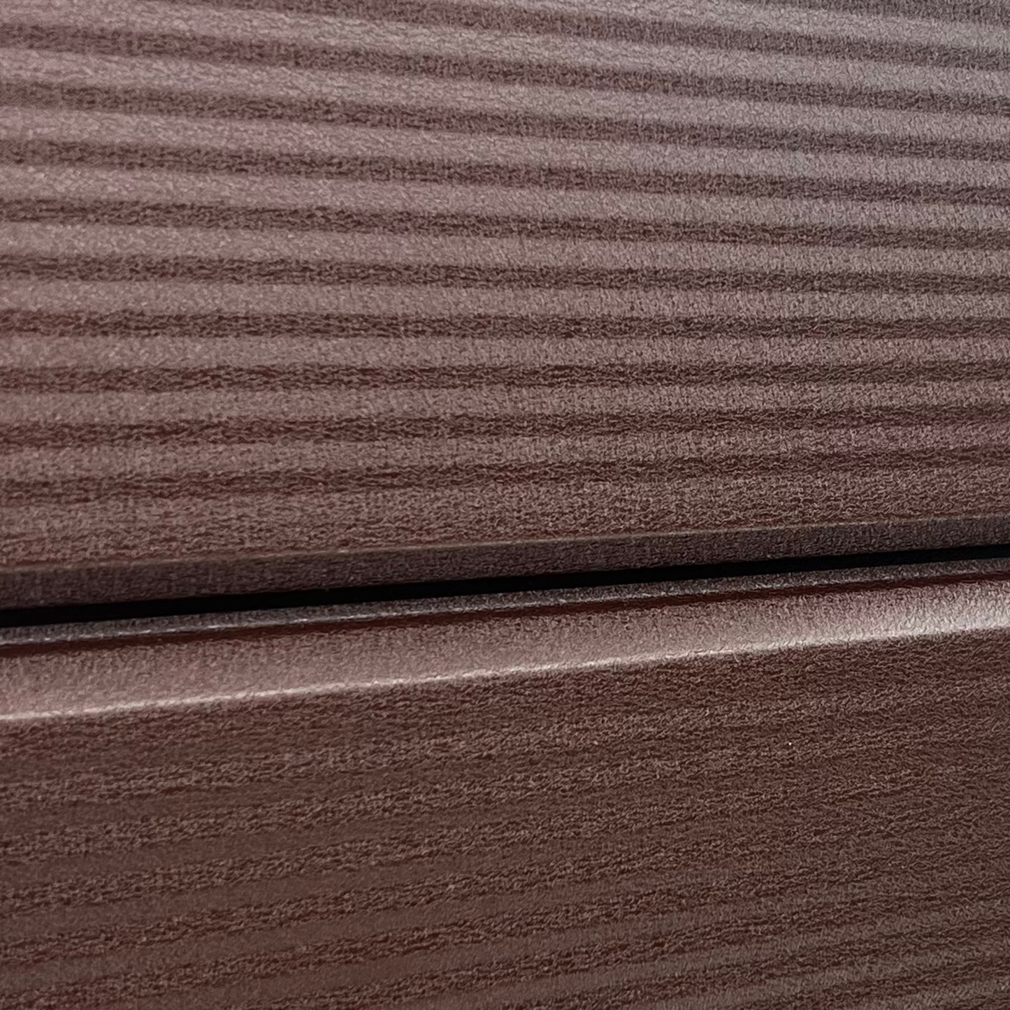 Lambriu Metalic Striat Venus, Maro Ciocolata RAL 8017