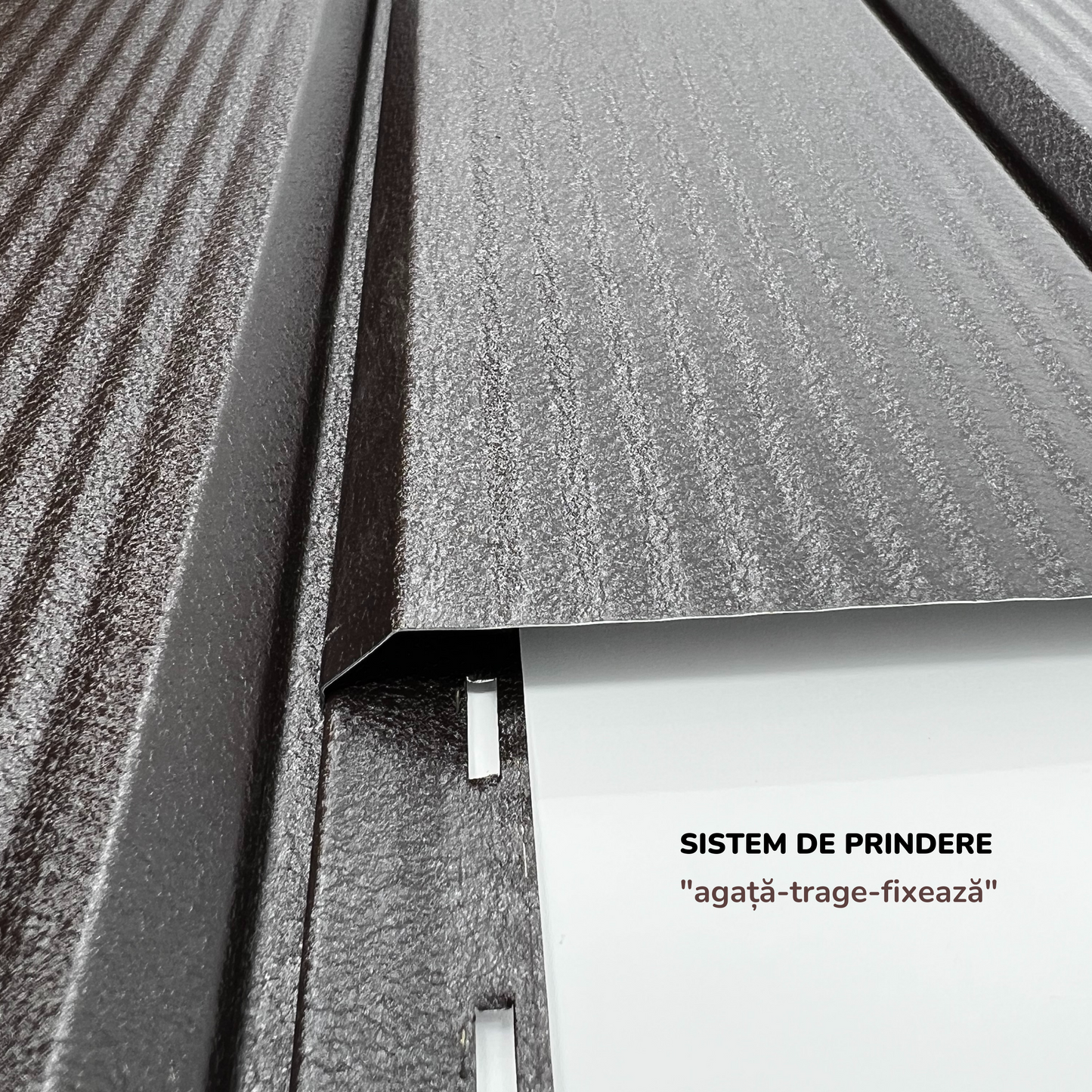 Lambriu Metalic Striat Venus, Maro Espresso RAL 8019